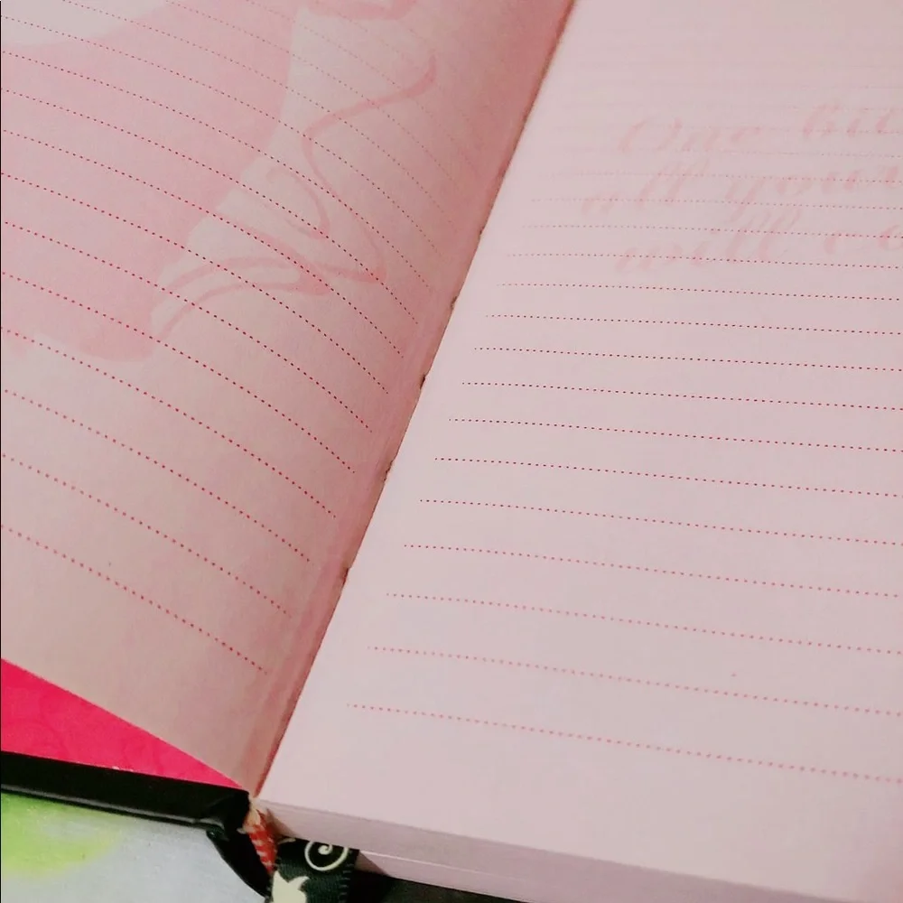 VERY RARE Disney Snow White Journal Notebook - Picture 4 of 16